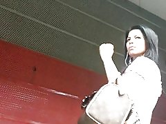 Pantacollant alla stazione della metropolitana